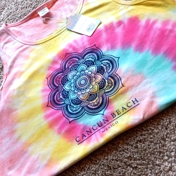 Tie die tank top - Picture 1 of 4